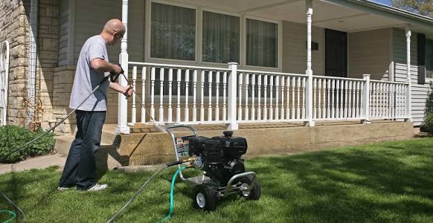 Pressure Washer Working