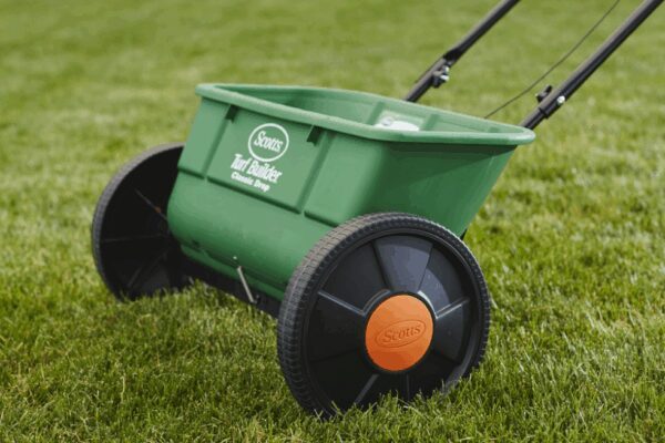 Fertilizer Drop Spreader - Scotts